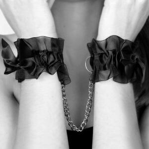 BIJOUX INDISCRETS - FROU FROU ORGANZA HANDCUFFS