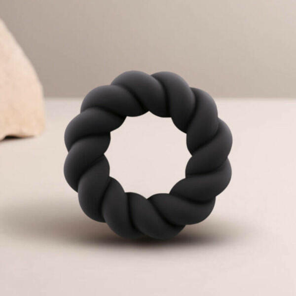 ROCKS-OFF - TWIST BLACK SILICONE MASTURBATOR RING