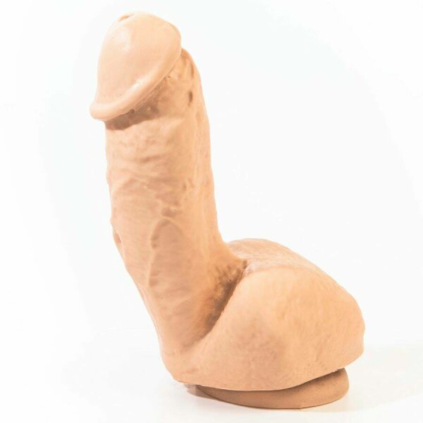 PINK ROOM - ELIAN REALISTIC DILDO FLESH 17.5 CM