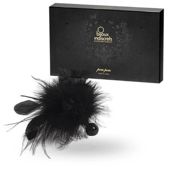 BIJOUX - POM POM PLUMERO DE PLUMAS