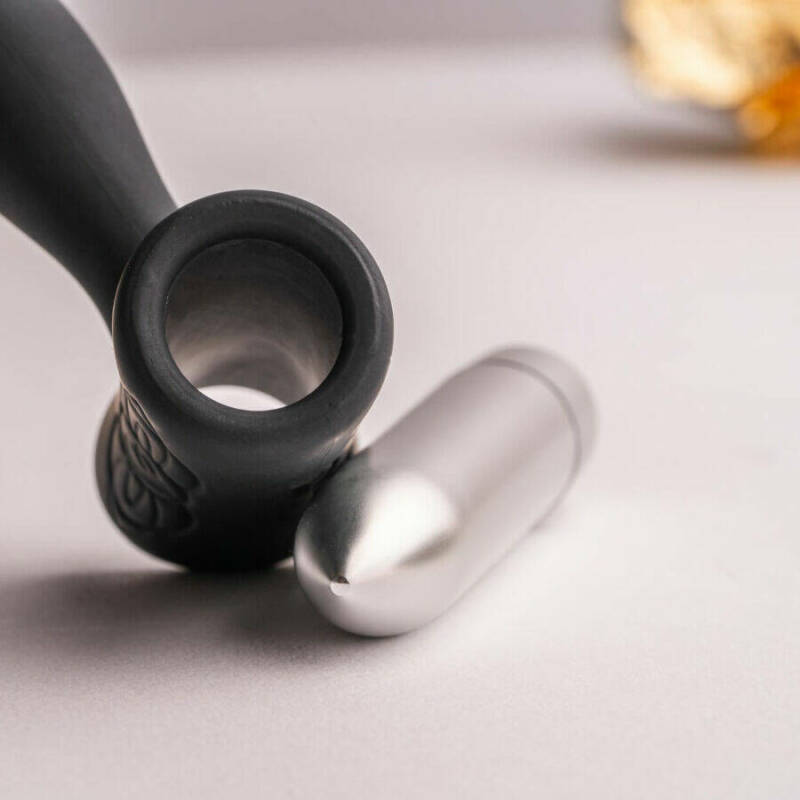 ROCKS- OFF - PETITE SENSATIONS TEAZER ANAL PLUG VIBRATOR BLACK