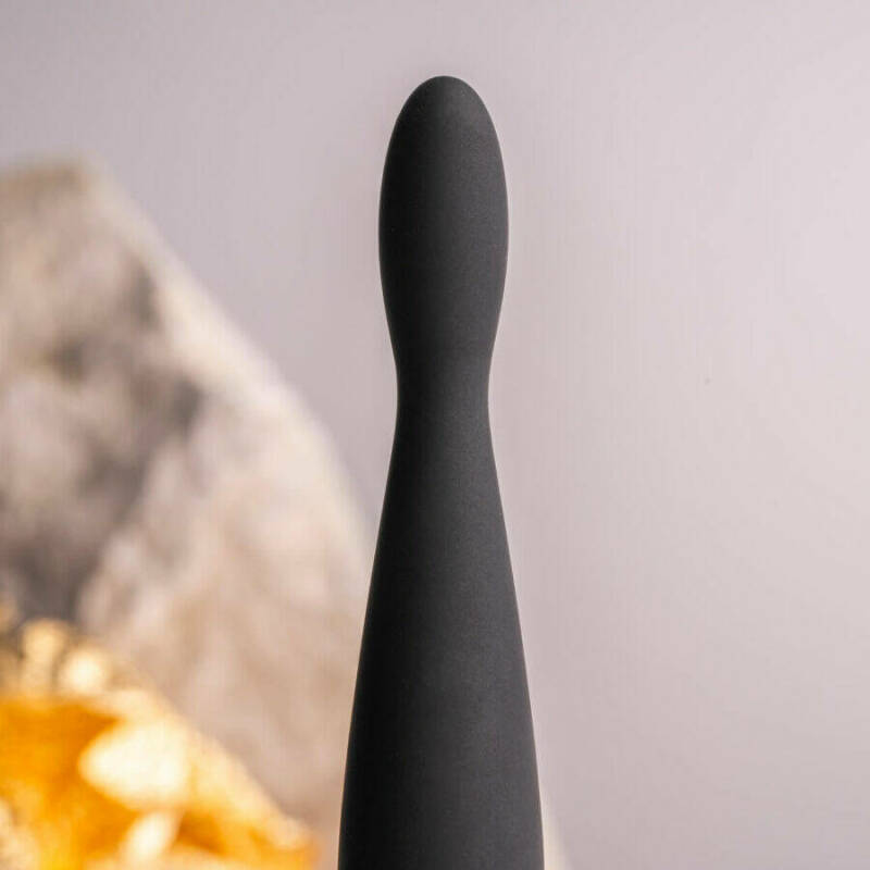 ROCKS- OFF - PETITE SENSATIONS TEAZER ANAL PLUG VIBRATOR BLACK